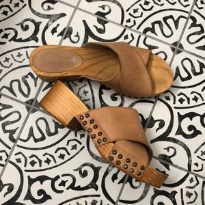 Free people clogs